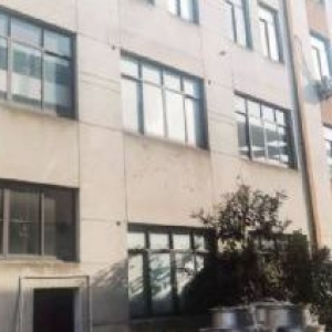 小越马路边九成新厂房出售