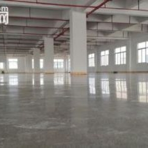 出售山下湖12亩净地，7亩有证，附近没有居民，油漆、喷砂环评